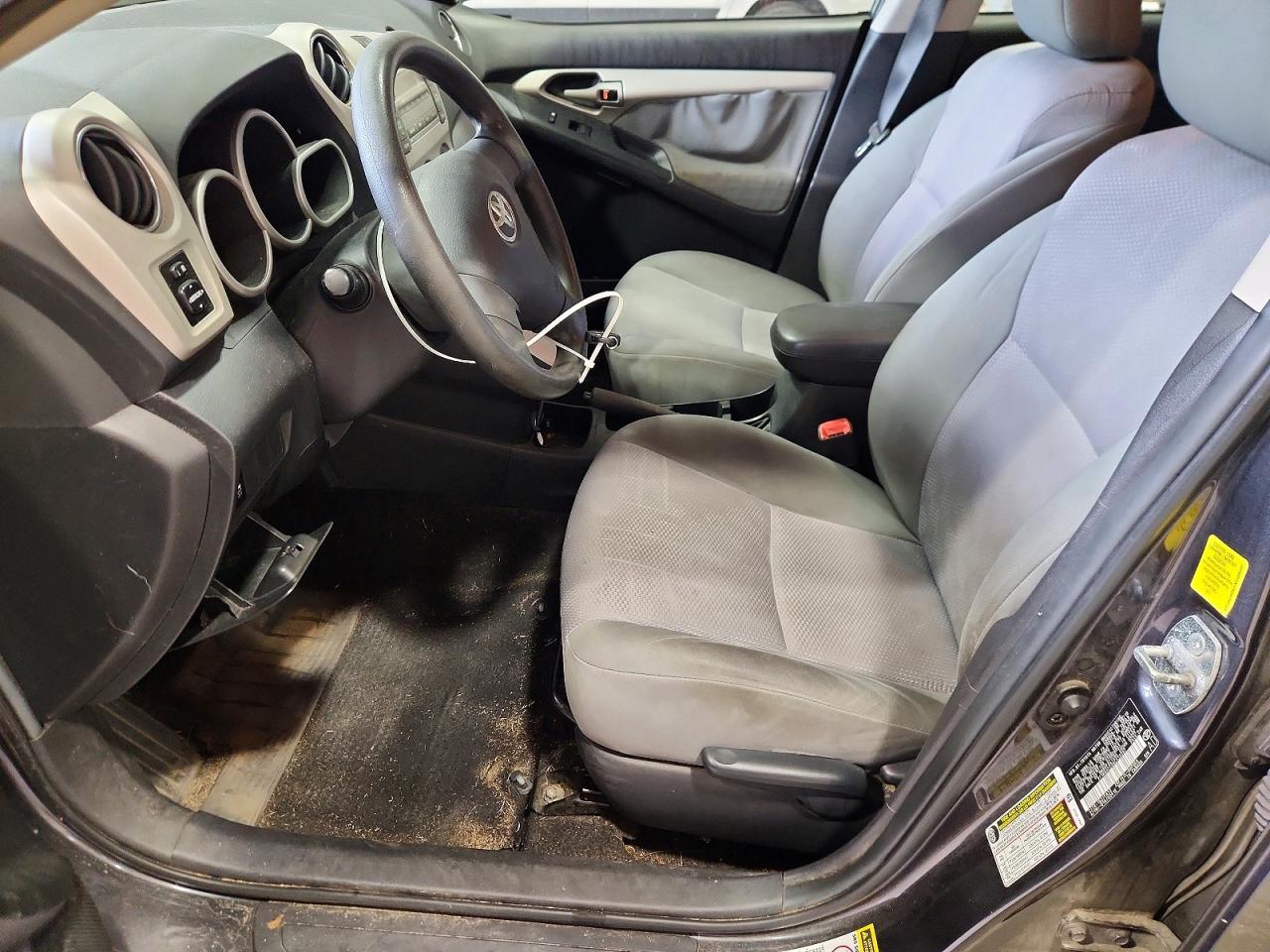 2010 Toyota Matrix Base Серый vin: 2T1KU4EE0AC459397