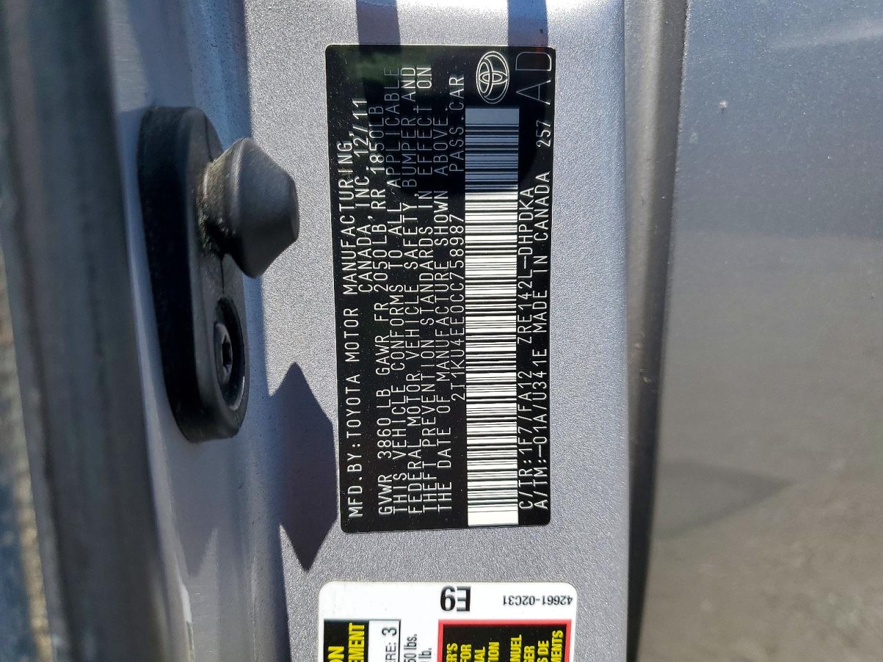 2012 Toyota Matrix L Серебряный vin: 2T1KU4EE0CC758987