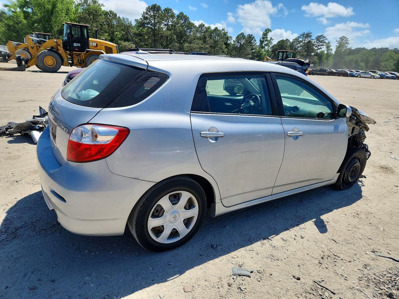 2010 Toyota Matrix Base Silver vin: 2T1KU4EE1AC192156