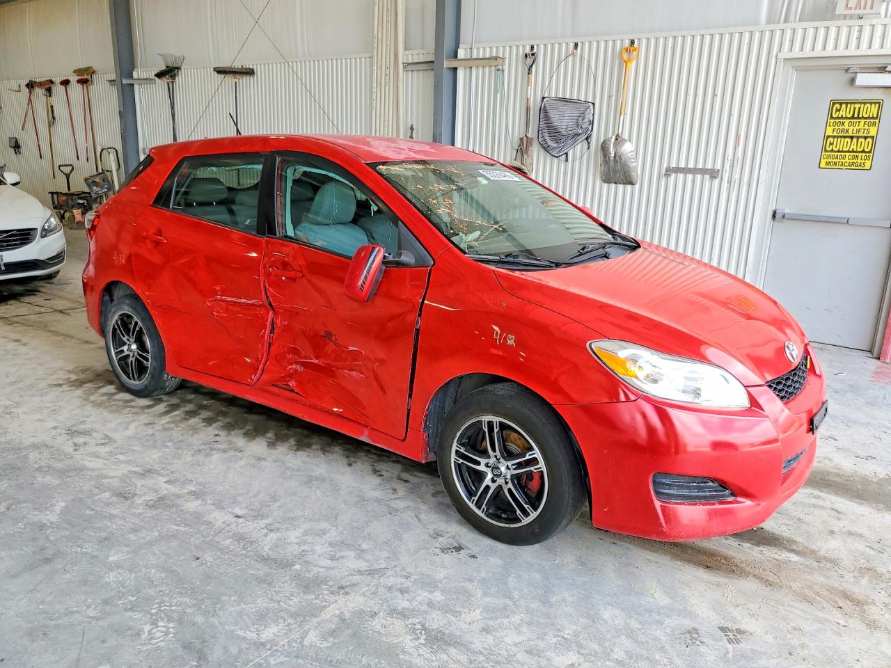 2010 Toyota Matrix Base Красный vin: 2T1KU4EE1AC199138