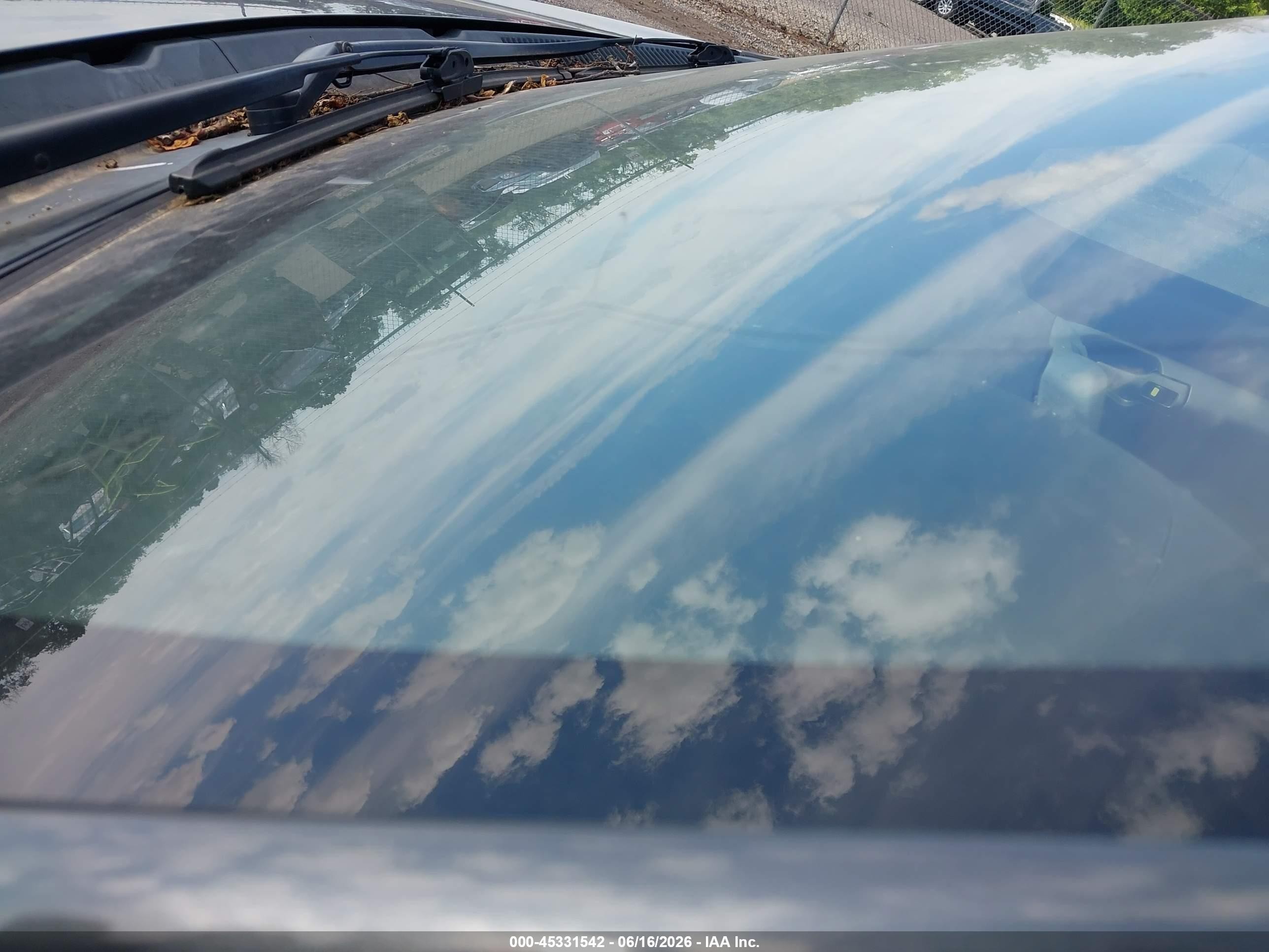 2010 Toyota Matrix   Gray vin: 2T1KU4EE1AC304583