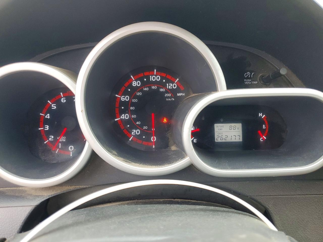 2010 Toyota Matrix Base Silver vin: 2T1KU4EE1AC315714