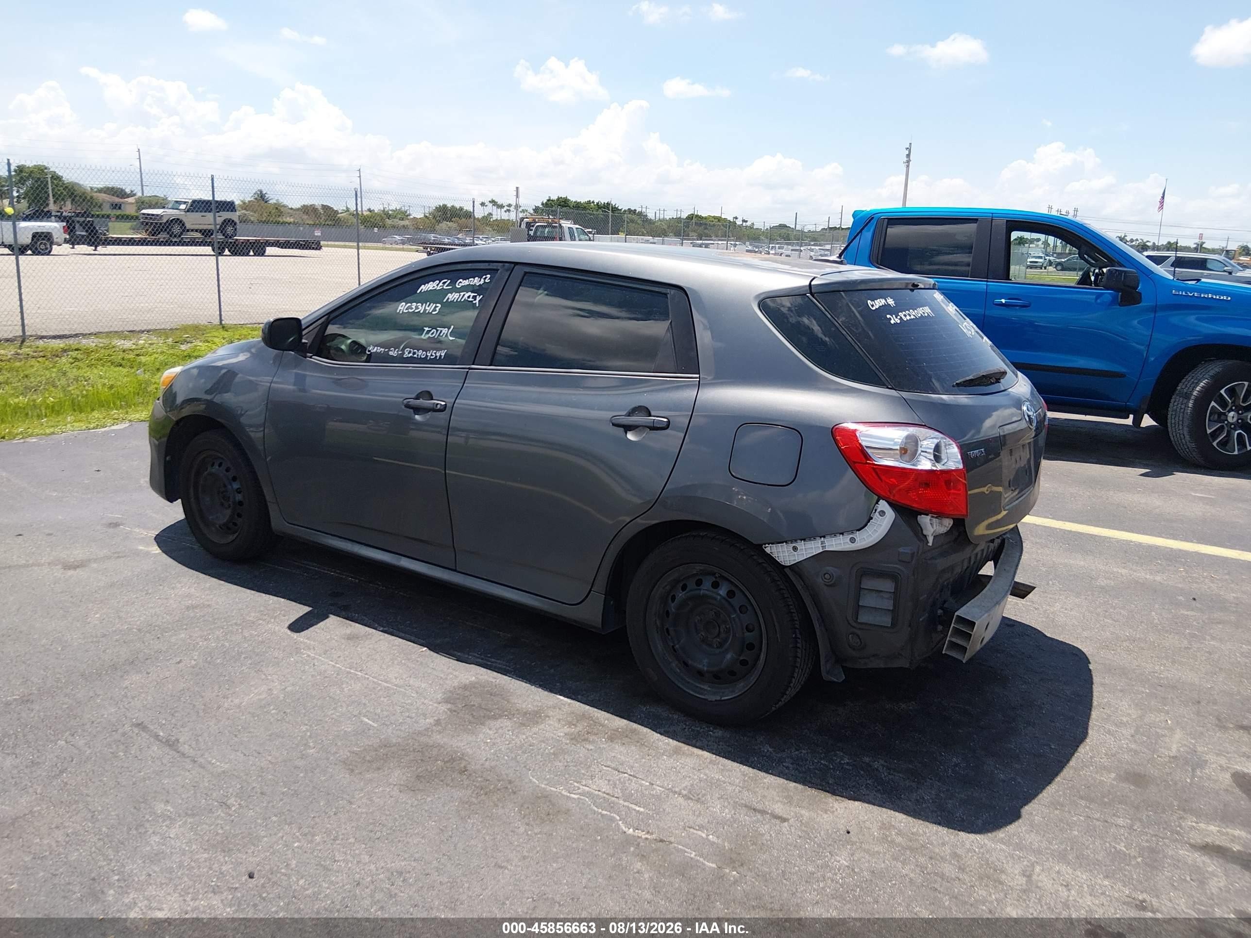 2010 Toyota Matrix   Gray vin: 2T1KU4EE1AC331413