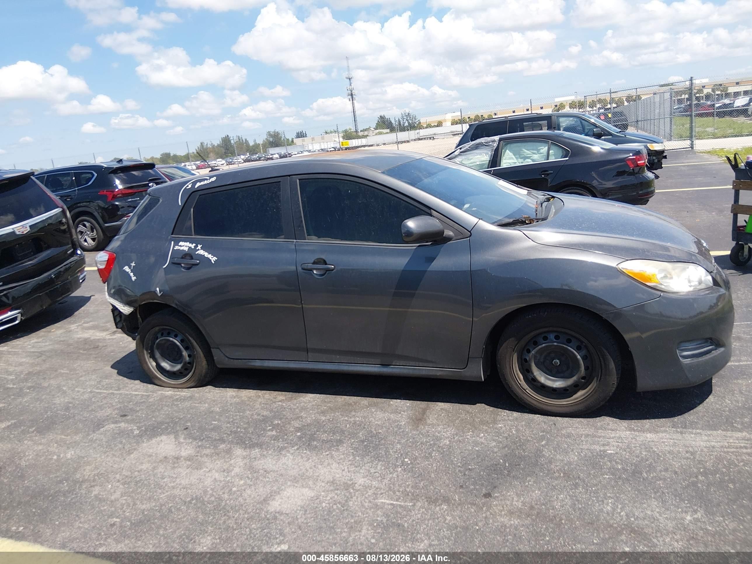 2010 Toyota Matrix   Gray vin: 2T1KU4EE1AC331413