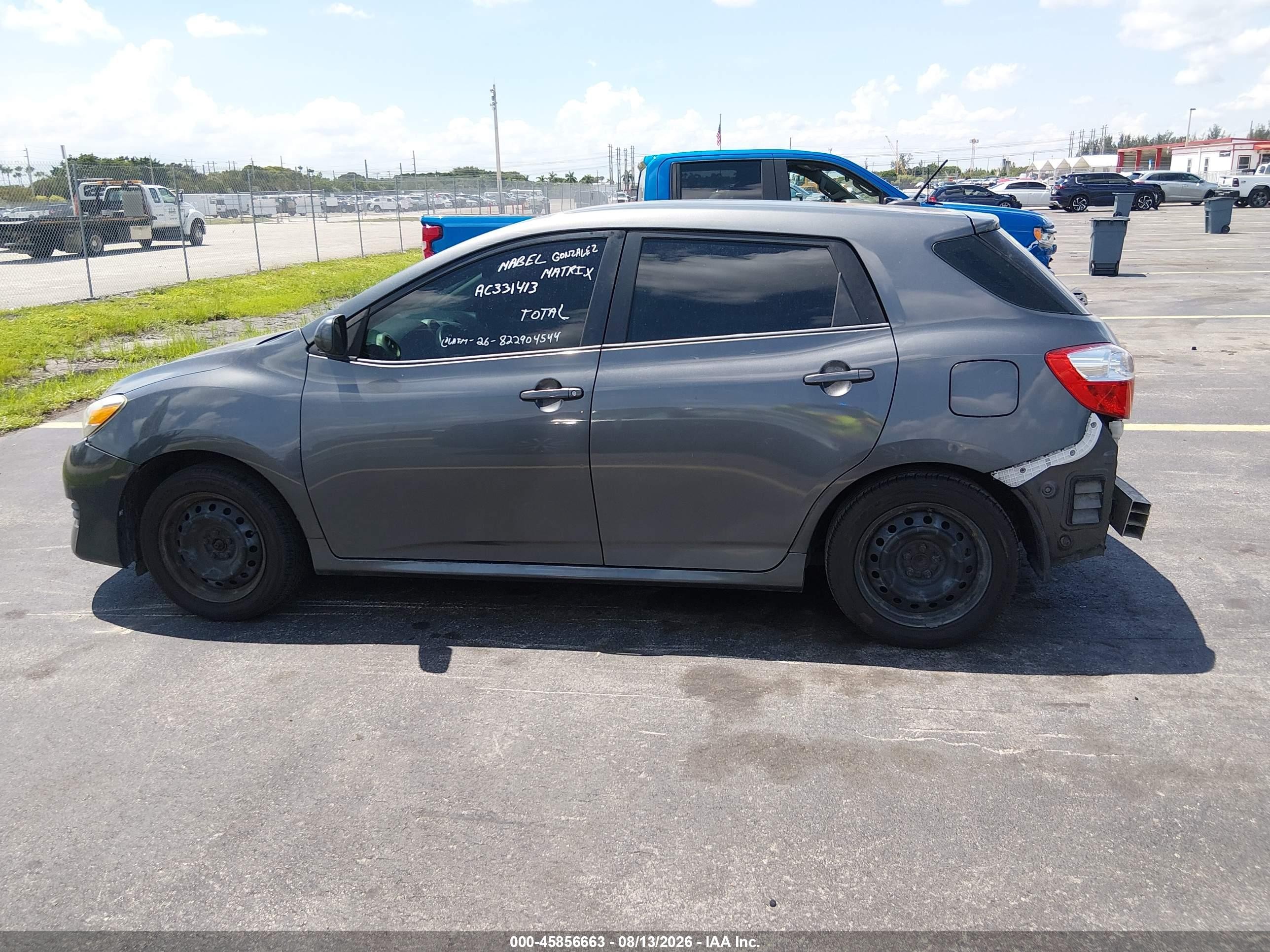 2010 Toyota Matrix   Gray vin: 2T1KU4EE1AC331413