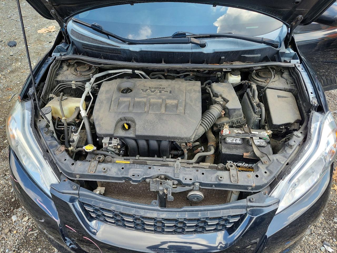 2011 Toyota Matrix Base Черный vin: 2T1KU4EE1BC574995
