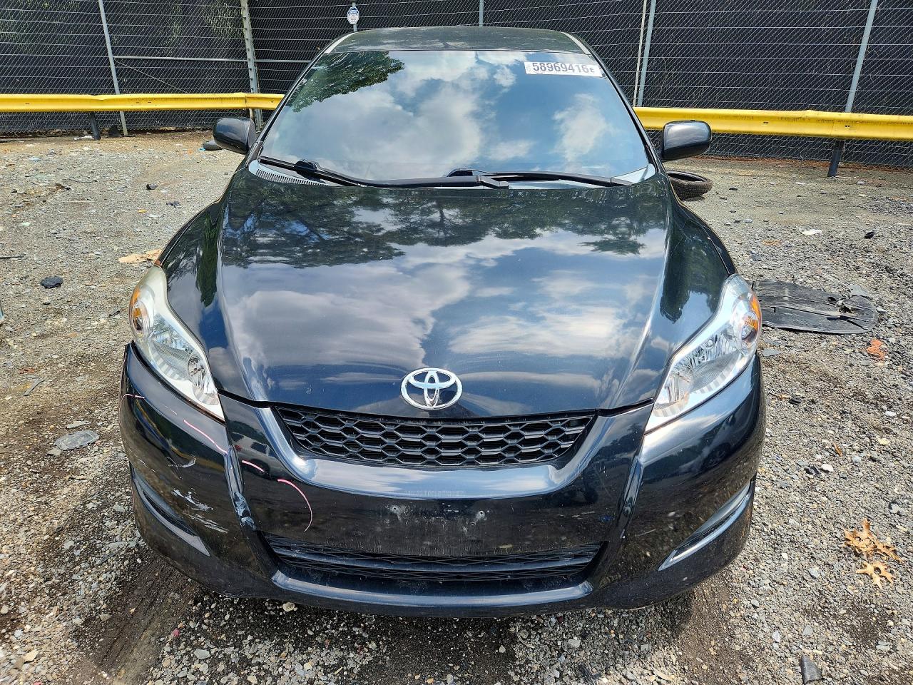 2011 Toyota Matrix Base Черный vin: 2T1KU4EE1BC574995