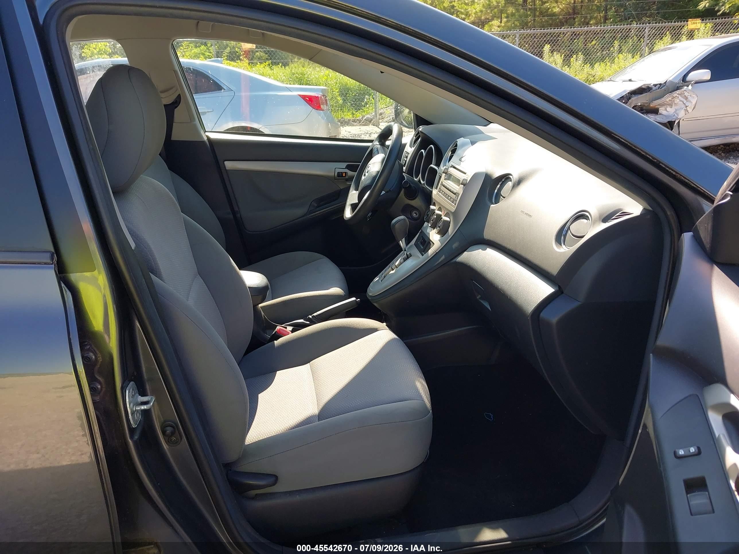 2012 Toyota Matrix L Gray vin: 2T1KU4EE1CC844275