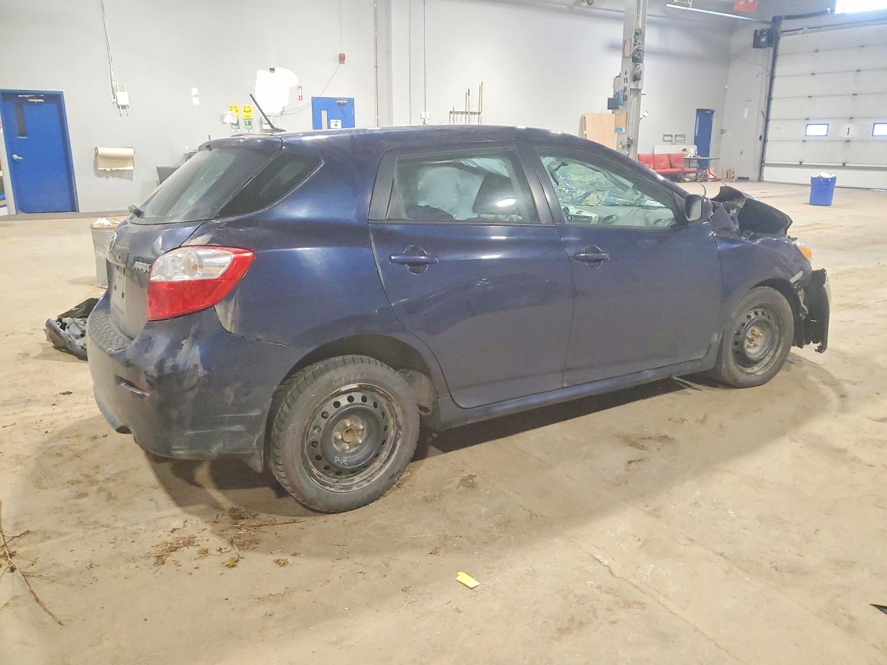 2013 Toyota Matrix L Blue vin: 2T1KU4EE1DC046991
