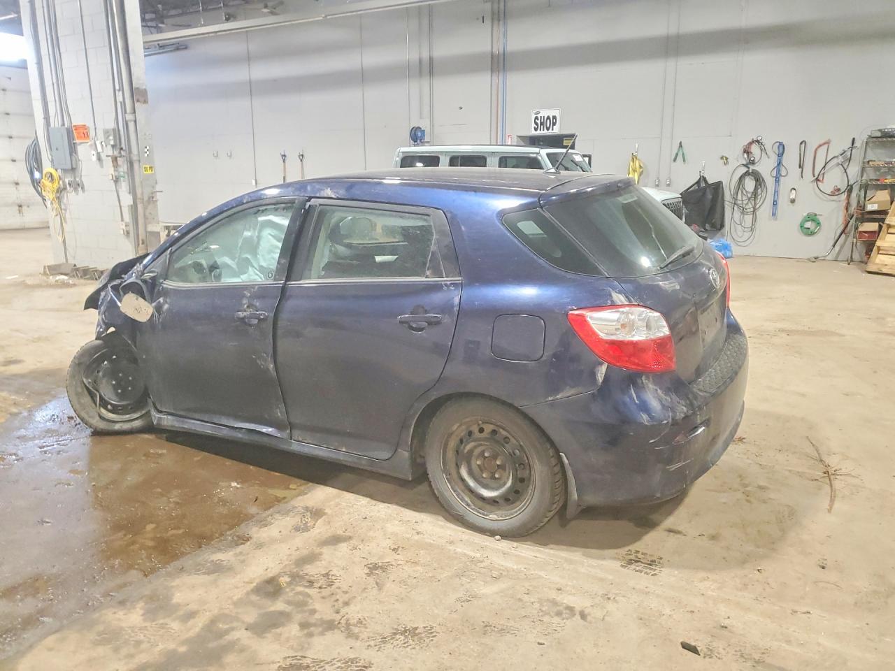 2013 Toyota Matrix L Blue vin: 2T1KU4EE1DC046991
