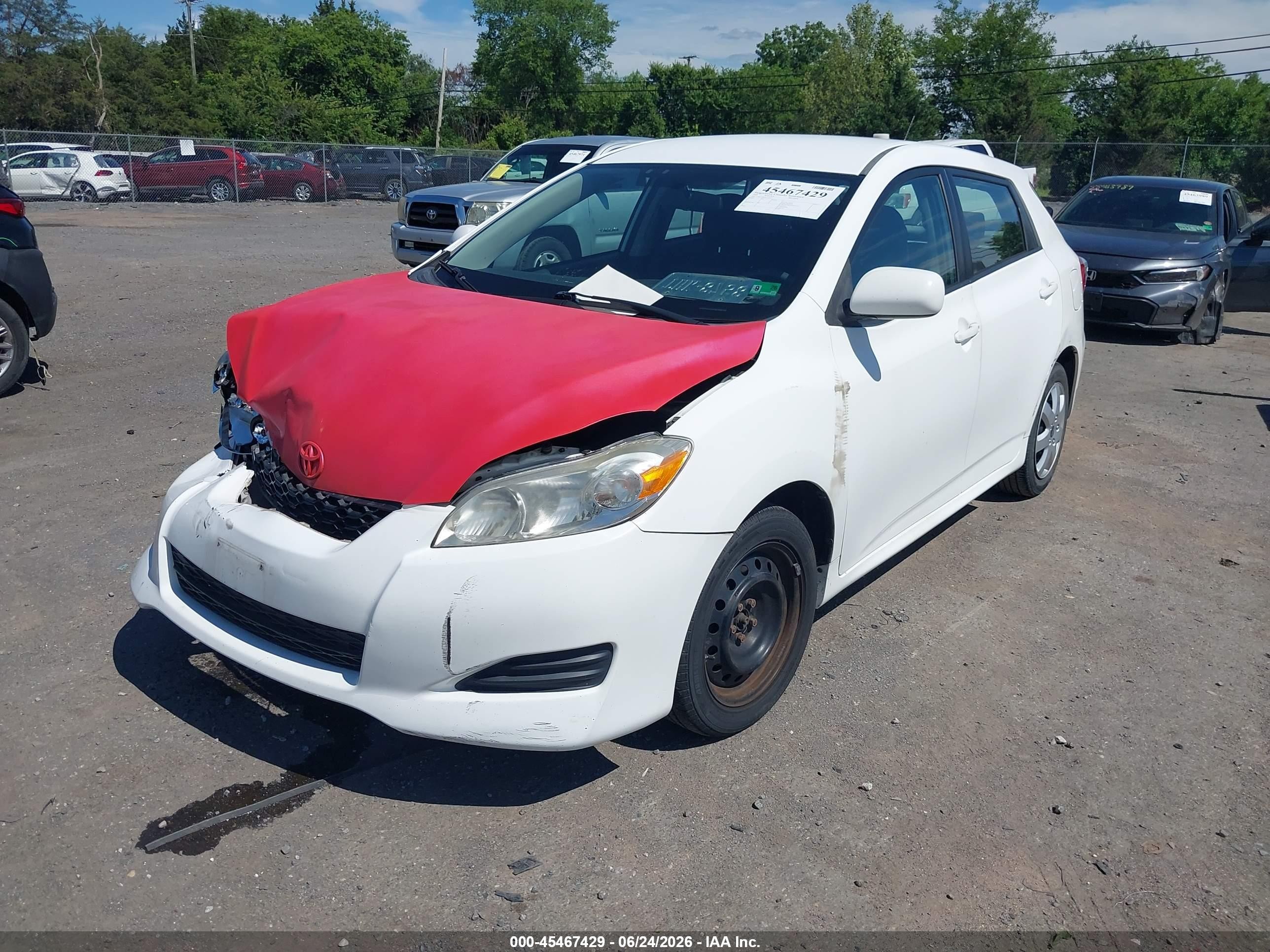 2010 Toyota Matrix White vin: 2T1KU4EE2AC262912