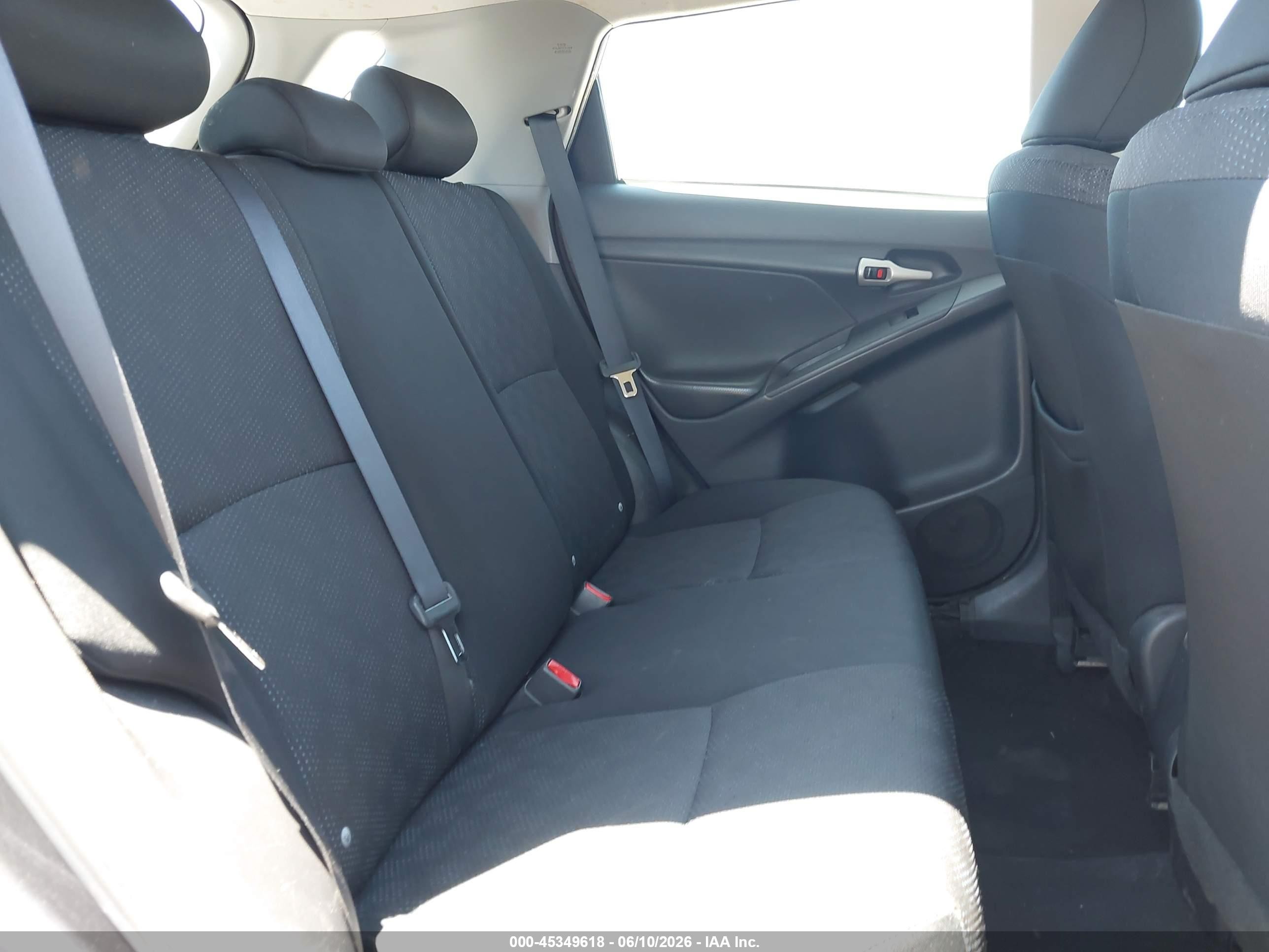 2010 Toyota Matrix   Gray vin: 2T1KU4EE2AC273036