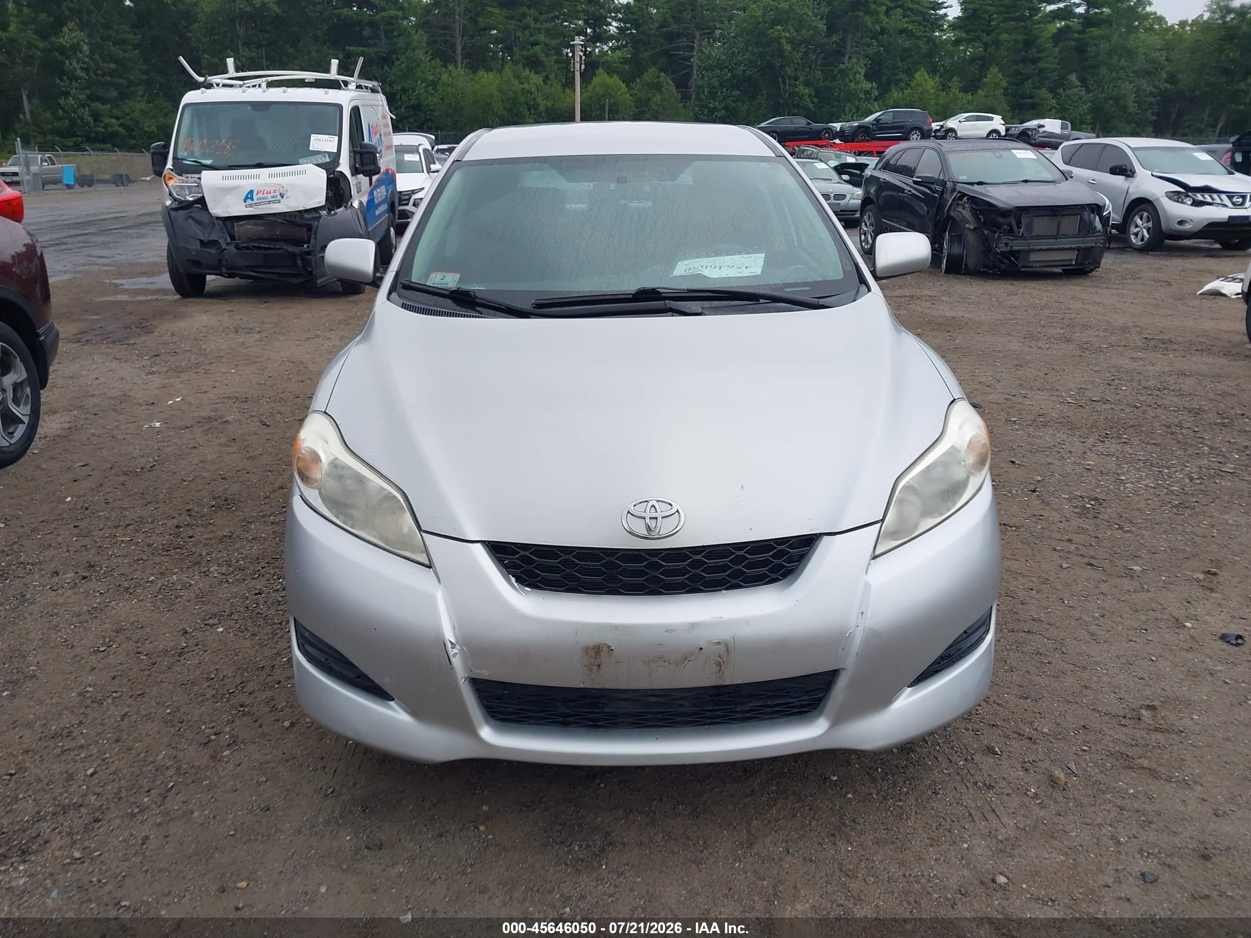 2010 Toyota Matrix   Silver vin: 2T1KU4EE2AC333896