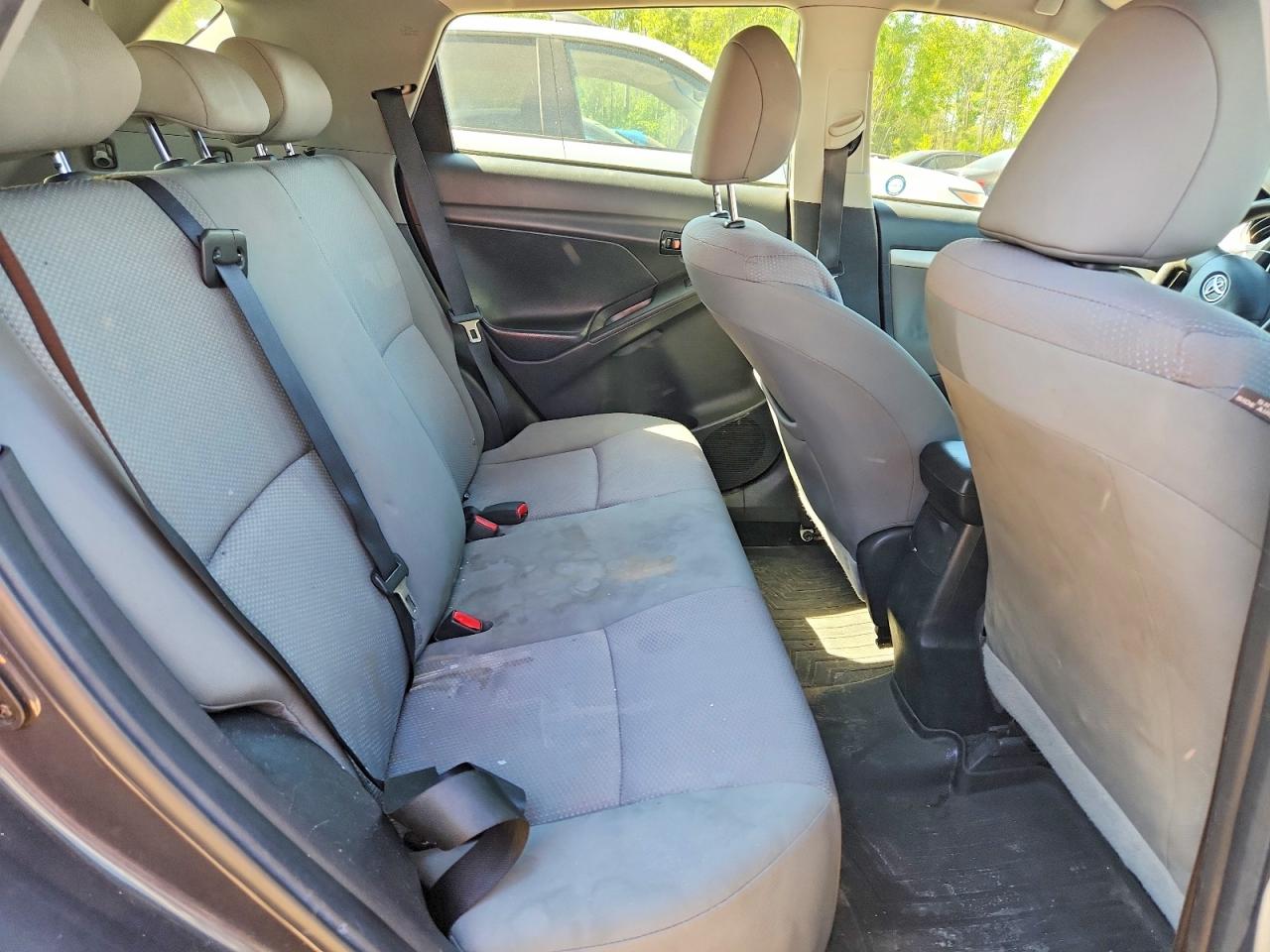 2010 Toyota Matrix Base Gray vin: 2T1KU4EE2AC370088