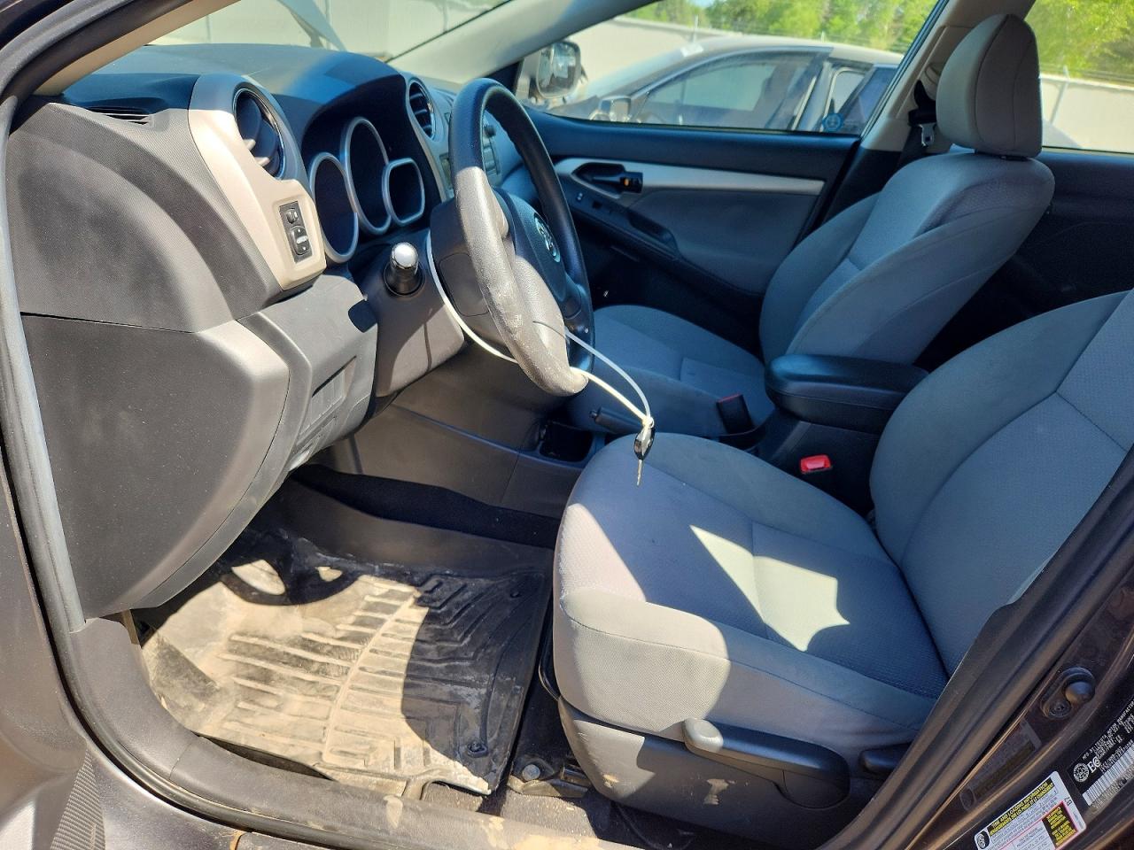2010 Toyota Matrix Base Gray vin: 2T1KU4EE2AC370088