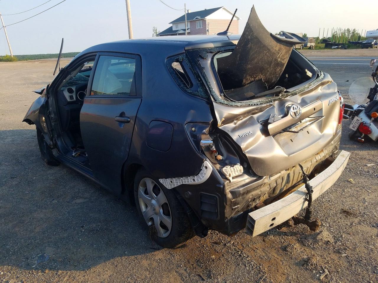 2010 Toyota Corolla Matrix Base Серый vin: 2T1KU4EE2AC411643