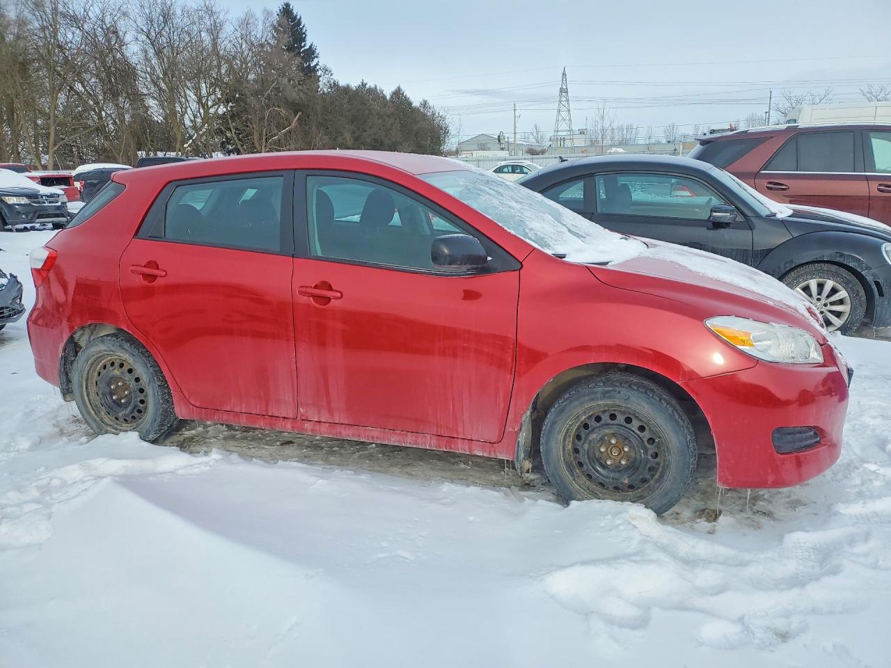 2014 Toyota Matrix Base Red vin: 2T1KU4EE2EC130061
