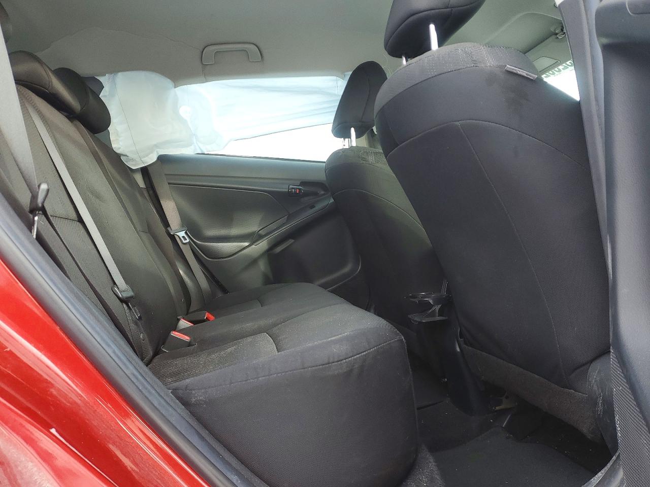 2014 Toyota Matrix Base Red vin: 2T1KU4EE2EC130061