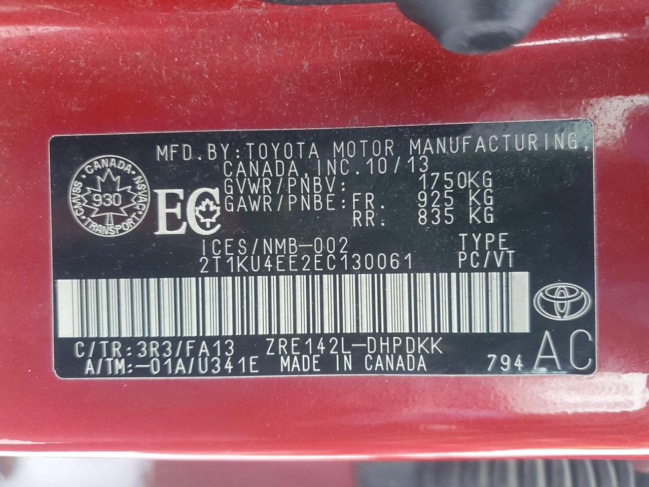 2014 Toyota Matrix Base Red vin: 2T1KU4EE2EC130061