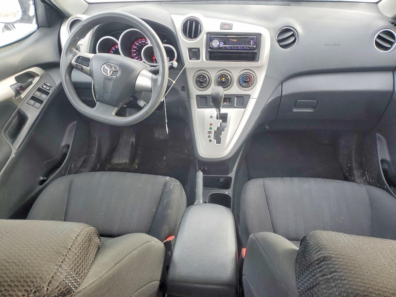 2014 Toyota Matrix Base Red vin: 2T1KU4EE2EC130061