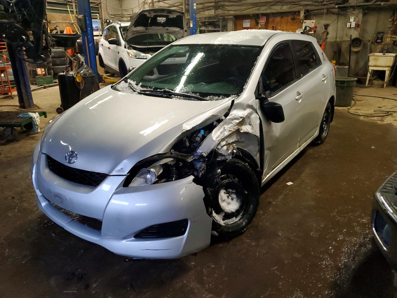 2014 Toyota Matrix Base Серый vin: 2T1KU4EE2EC134076