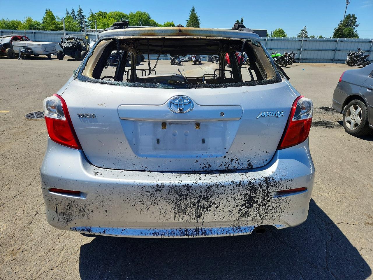 2010 Toyota Matrix Base Burn vin: 2T1KU4EE3AC295949