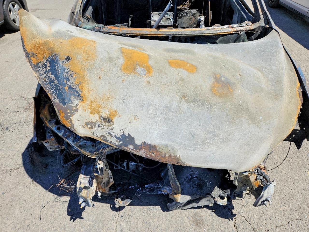 2010 Toyota Matrix Base Burn vin: 2T1KU4EE3AC295949