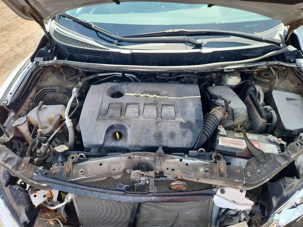 2011 Toyota Matrix Base Silver vin: 2T1KU4EE3BC629897