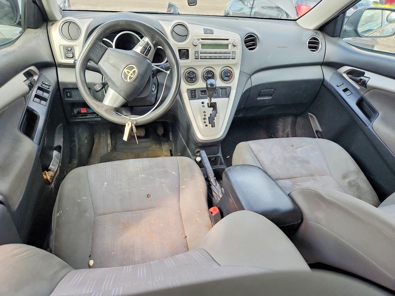 2011 Toyota Matrix Base Серый vin: 2T1KU4EE3BC655531