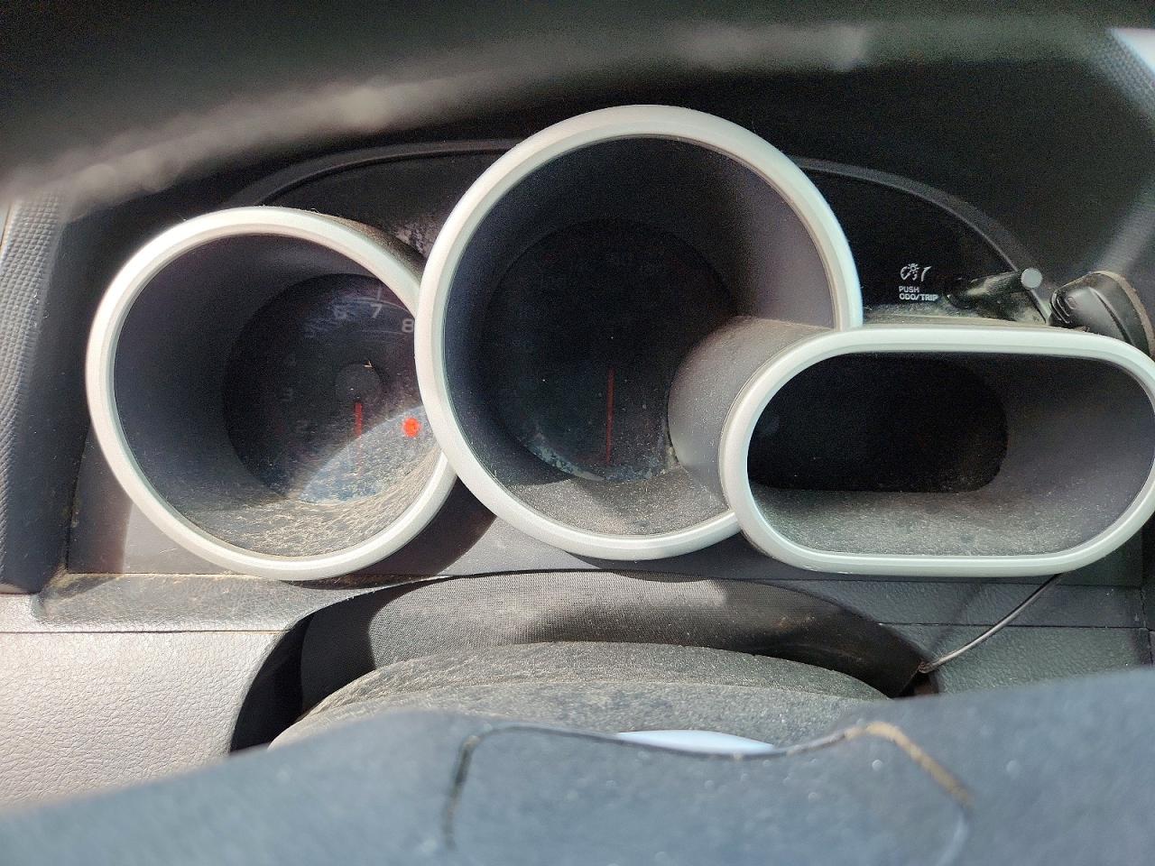 2011 Toyota Matrix Base Серый vin: 2T1KU4EE3BC655531