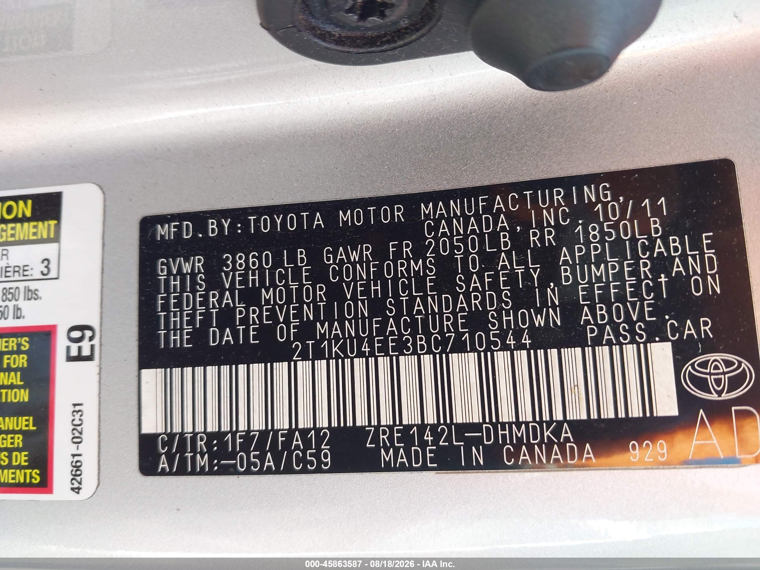 2011 Toyota Matrix Silver vin: 2T1KU4EE3BC710544
