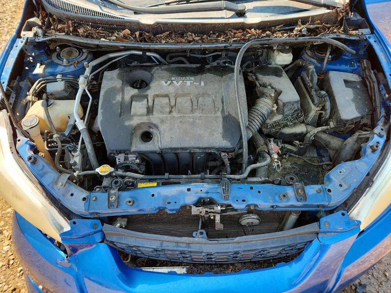 2010 Toyota Matrix Base Blue vin: 2T1KU4EE4AC270719