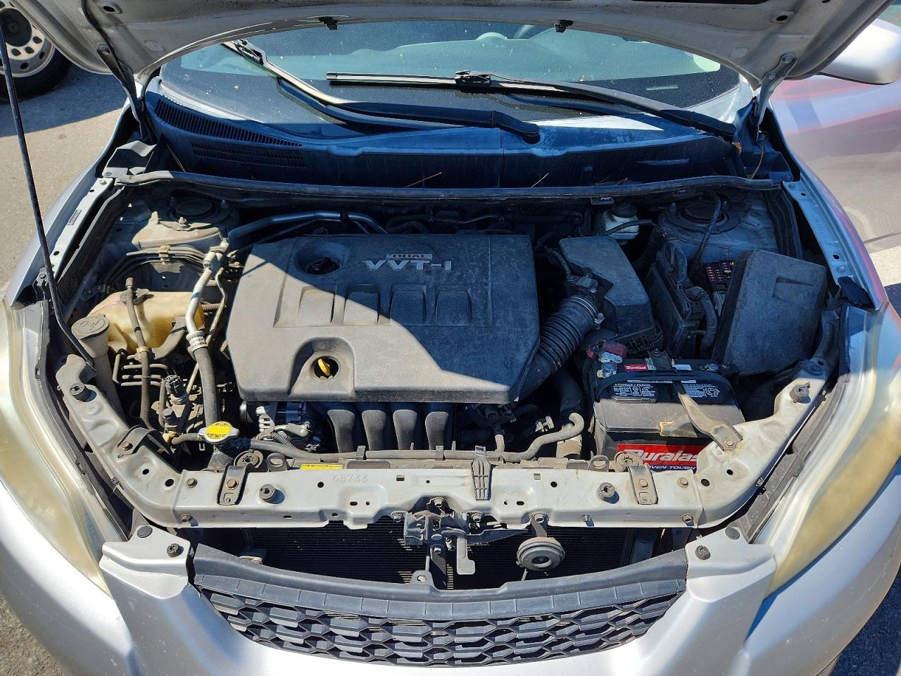 2010 Toyota Matrix Base Silver vin: 2T1KU4EE4AC344818