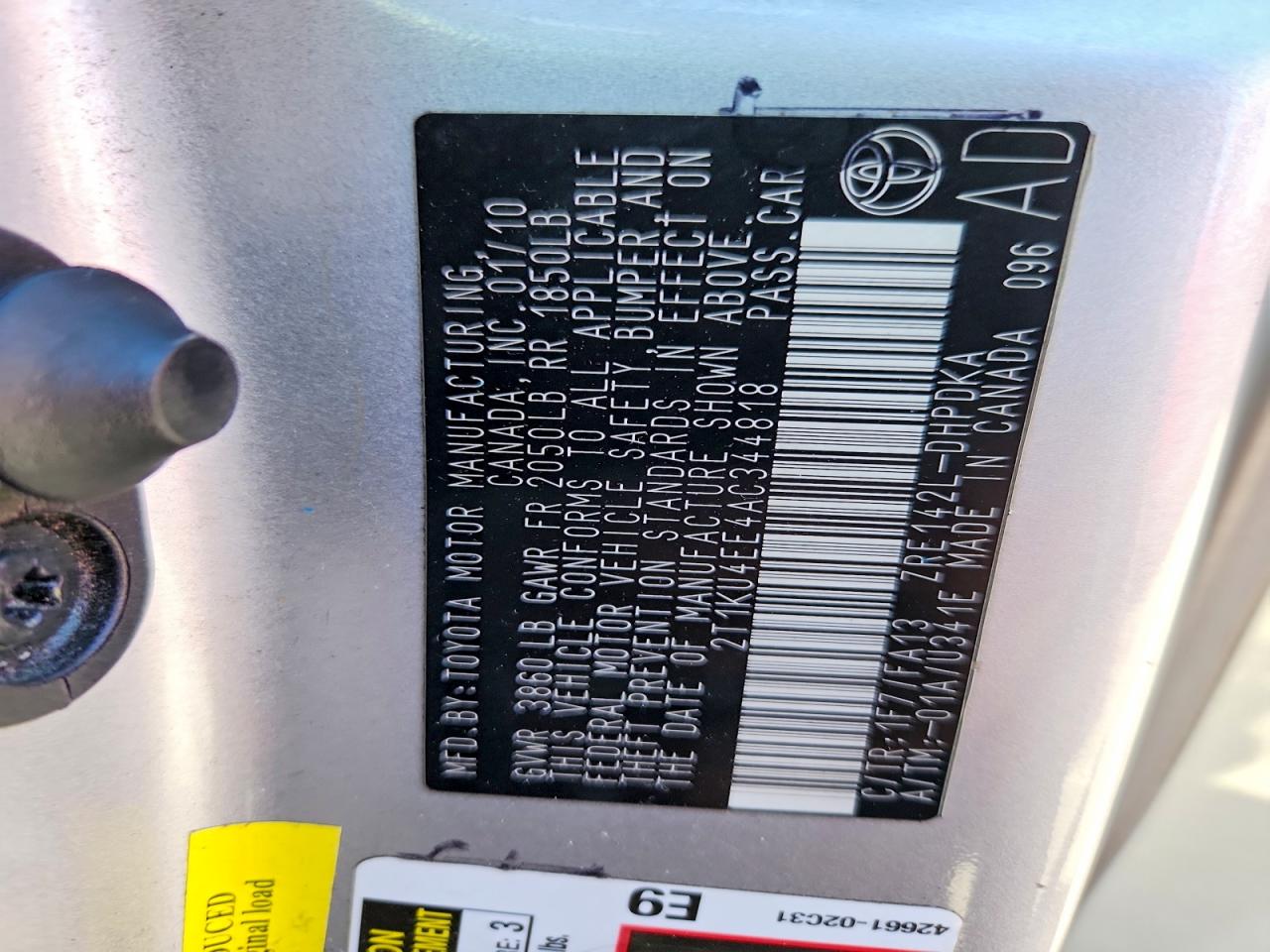 2010 Toyota Matrix Base Silver vin: 2T1KU4EE4AC344818