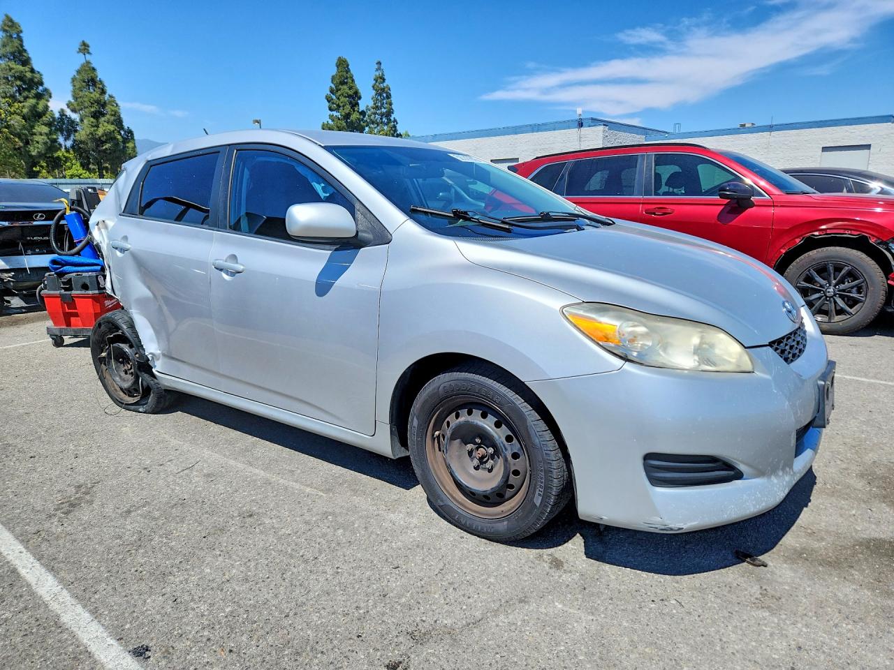 2010 Toyota Matrix Base Silver vin: 2T1KU4EE4AC344818
