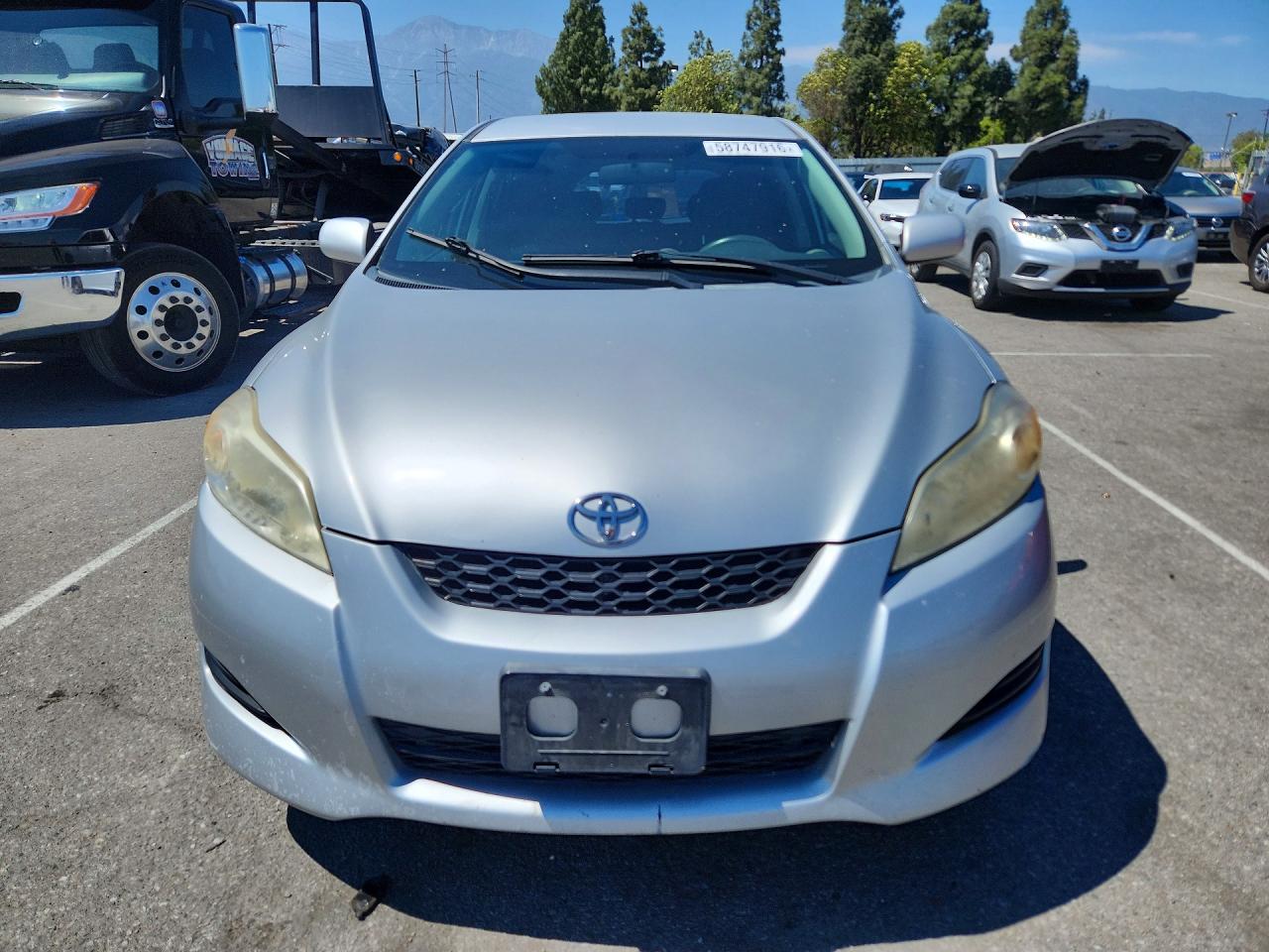 2010 Toyota Matrix Base Silver vin: 2T1KU4EE4AC344818