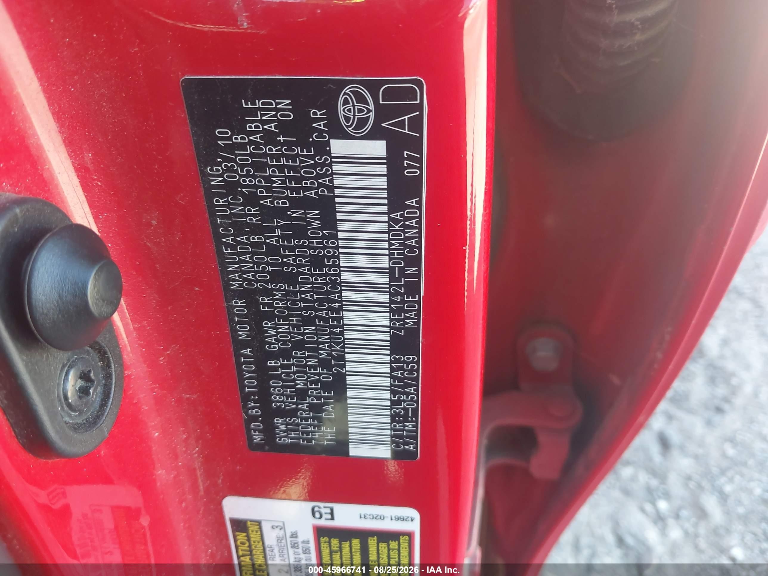2010 Toyota Matrix   Red vin: 2T1KU4EE4AC365961