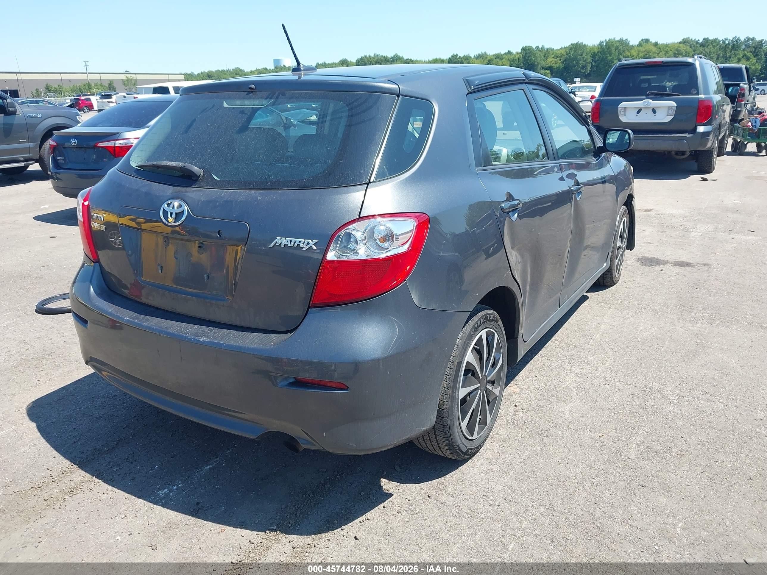 2010 Toyota Matrix   Gray vin: 2T1KU4EE4AC474128