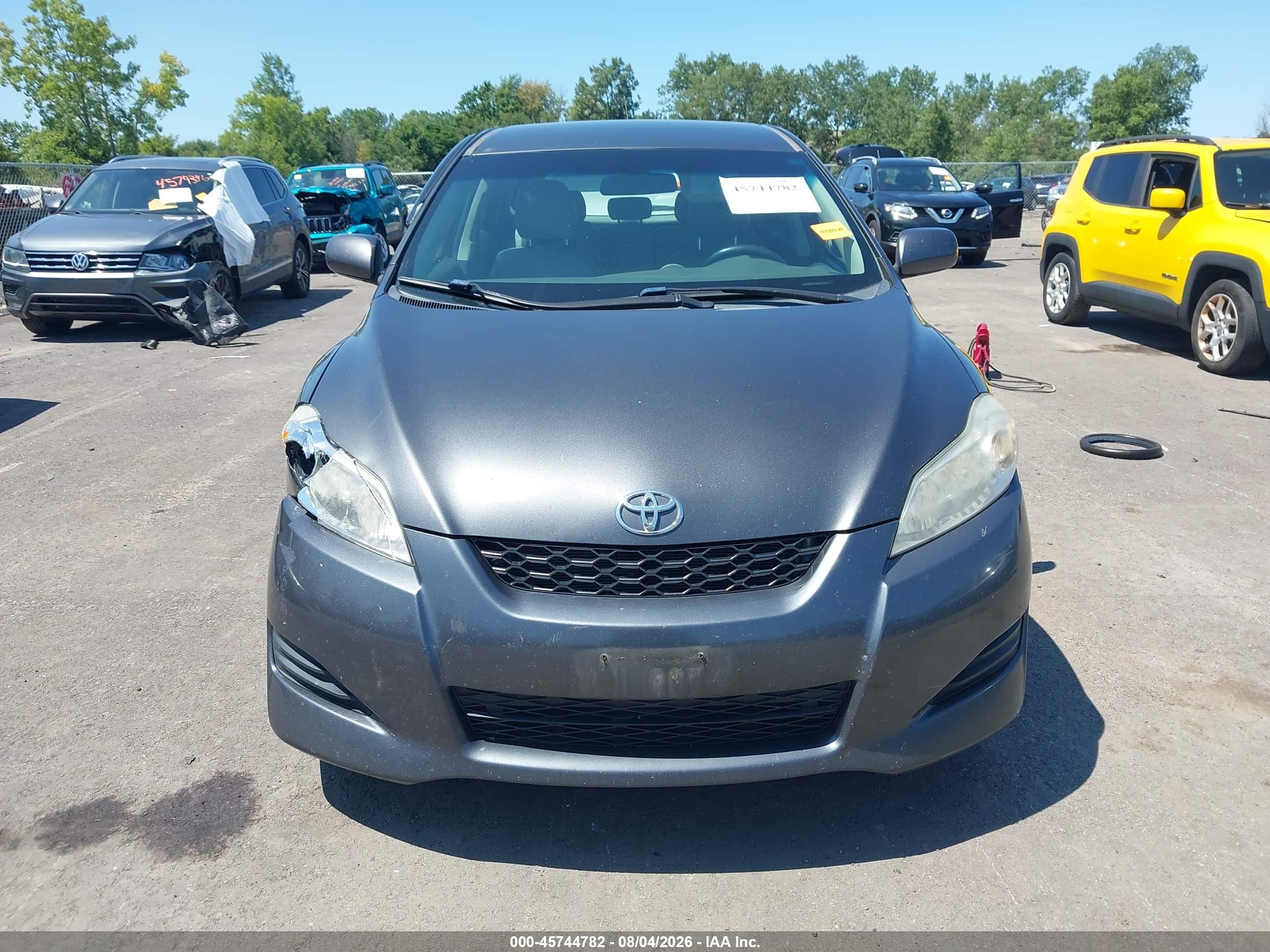 2010 Toyota Matrix   Gray vin: 2T1KU4EE4AC474128
