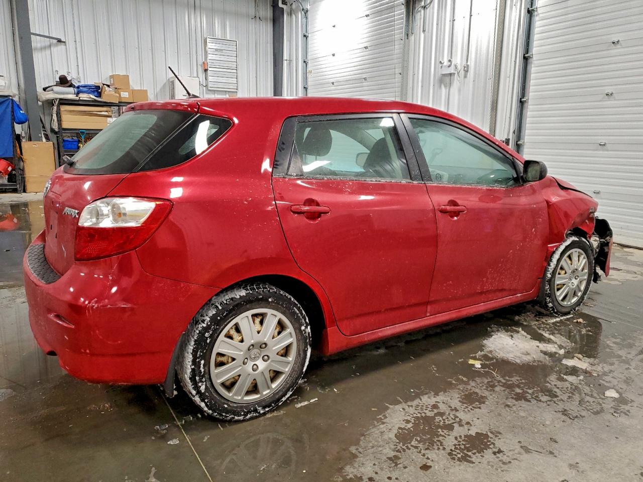2014 Toyota Matrix Base Red vin: 2T1KU4EE4EC131101