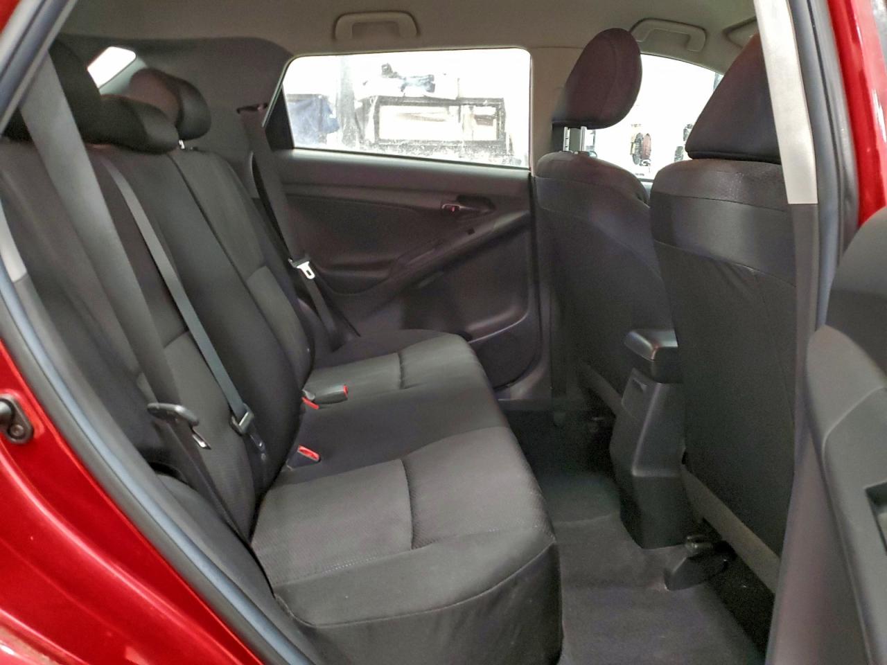 2014 Toyota Matrix Base Red vin: 2T1KU4EE4EC131101