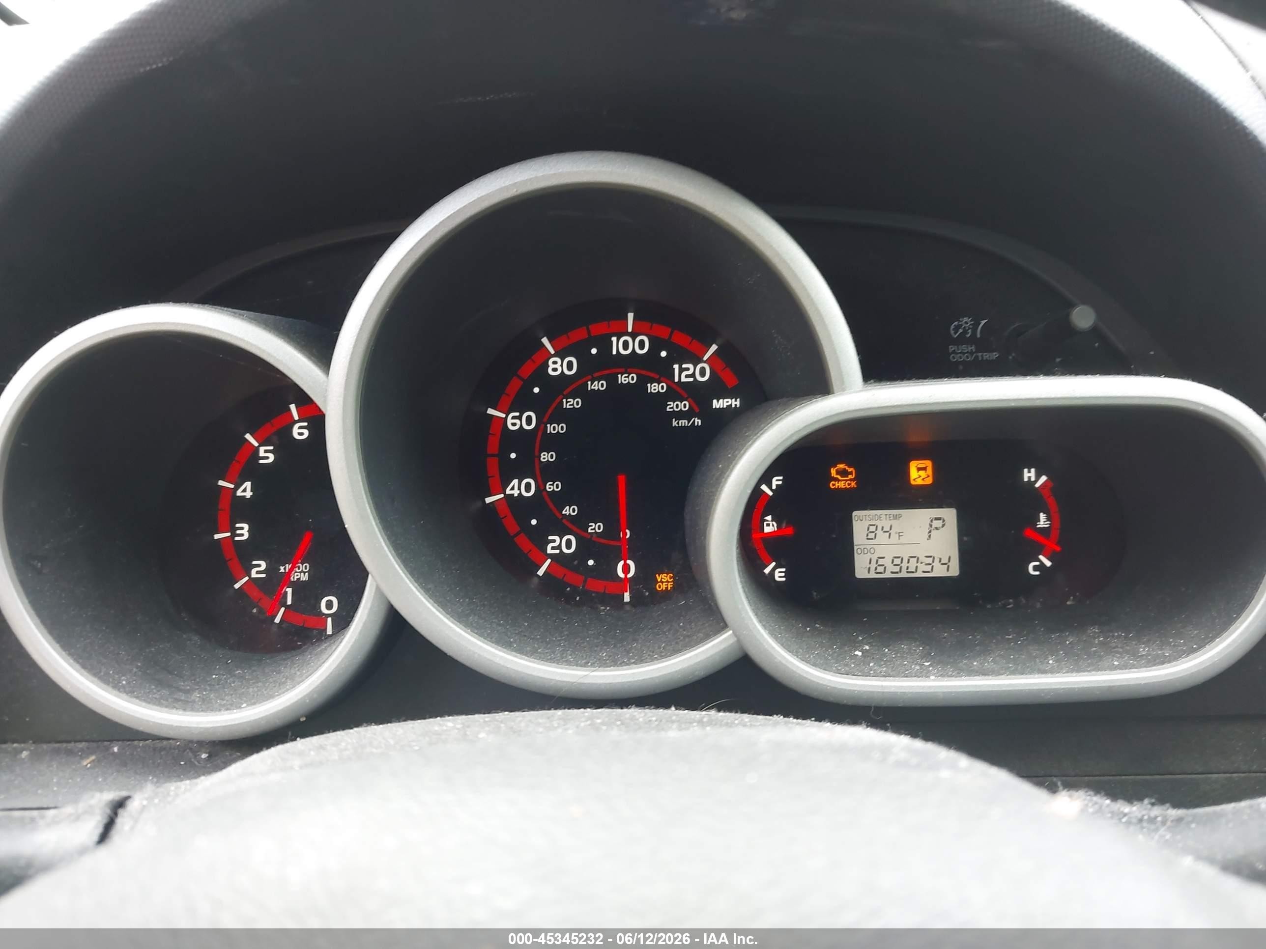 2010 Toyota Matrix   Red vin: 2T1KU4EE5AC309348