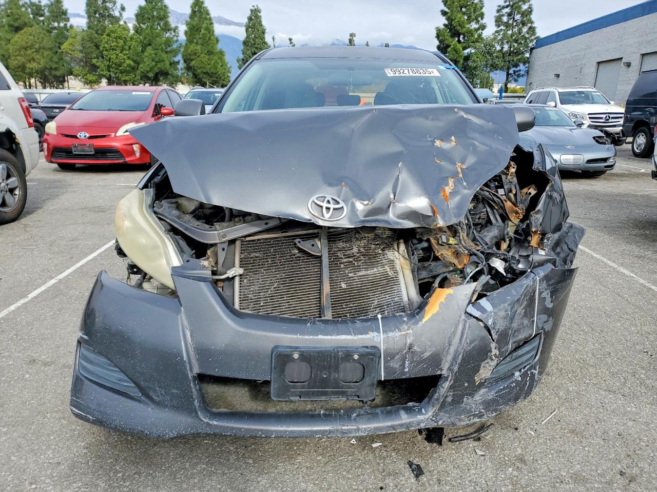 2010 Toyota Corolla Matrix Gray vin: 2T1KU4EE5AC356508