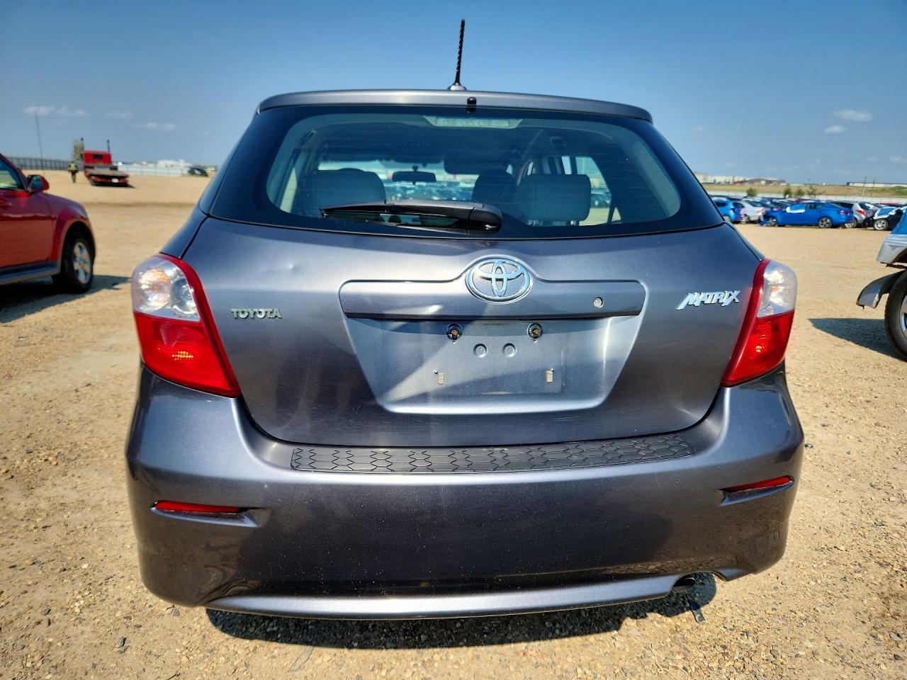 2010 Toyota Matrix Base Gray vin: 2T1KU4EE5AC437153