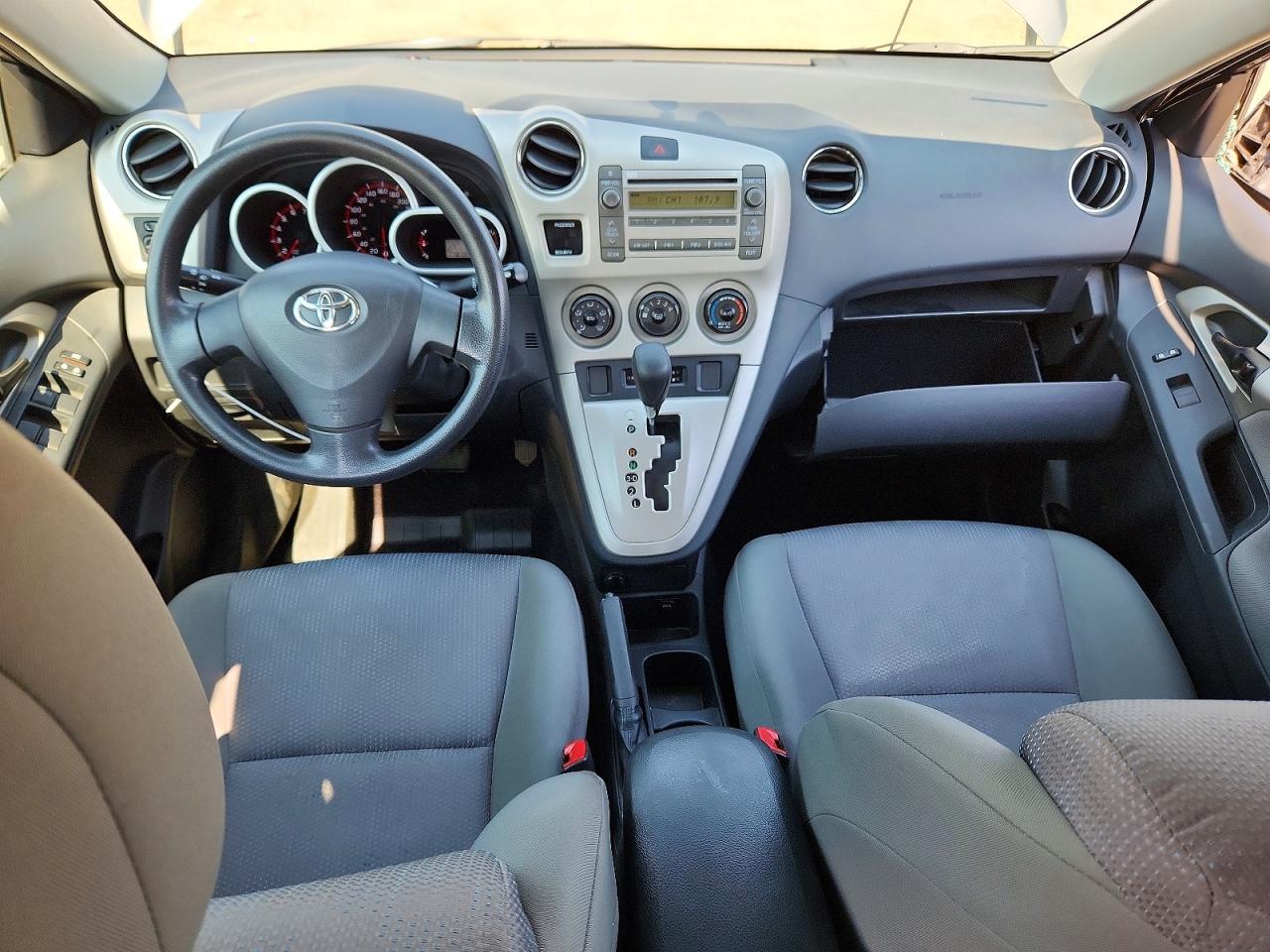 2010 Toyota Matrix Base Gray vin: 2T1KU4EE5AC437153