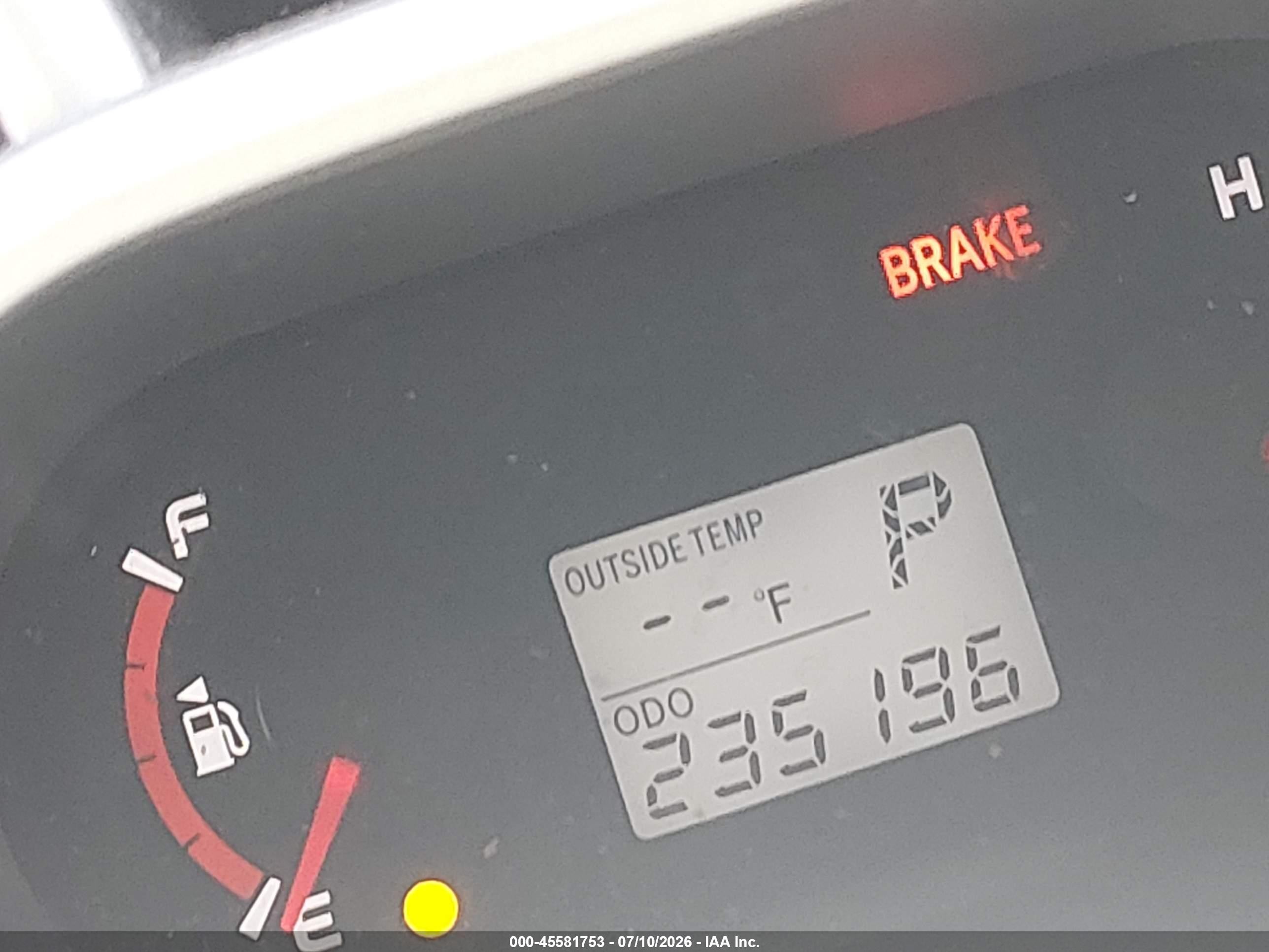 2010 Toyota Matrix   Silver vin: 2T1KU4EE5AC509906