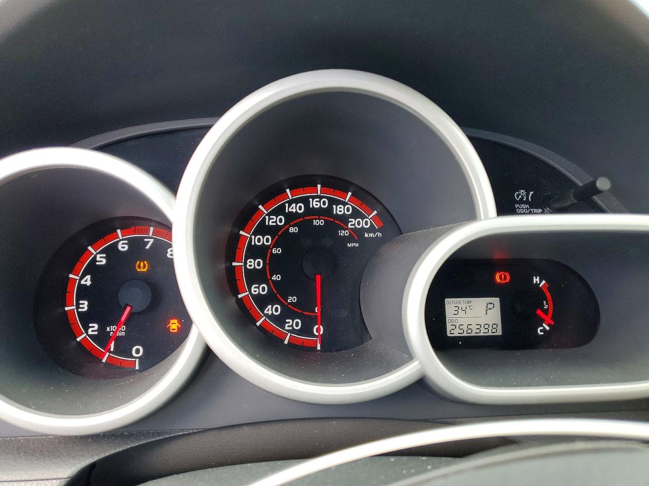 2011 Toyota Matrix Base Gray vin: 2T1KU4EE5BC698591