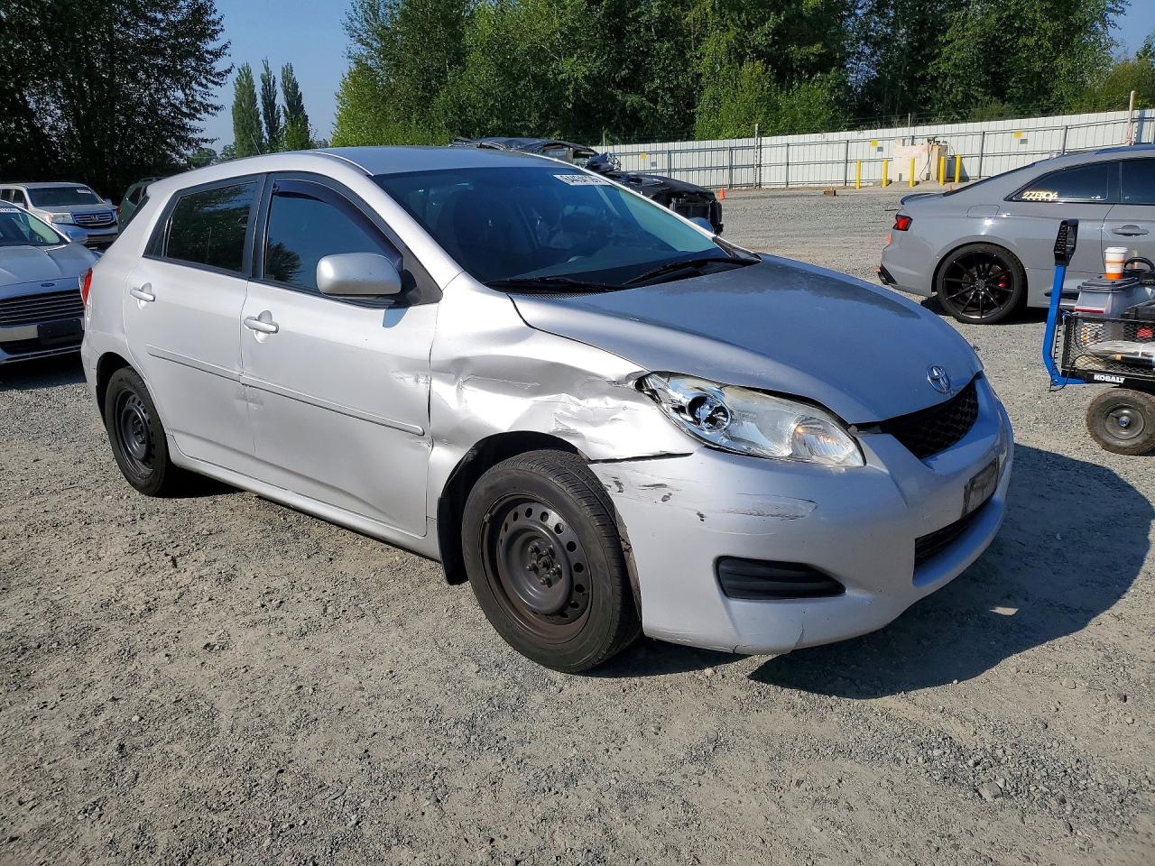 2012 Toyota Matrix L Silver vin: 2T1KU4EE5CC762596