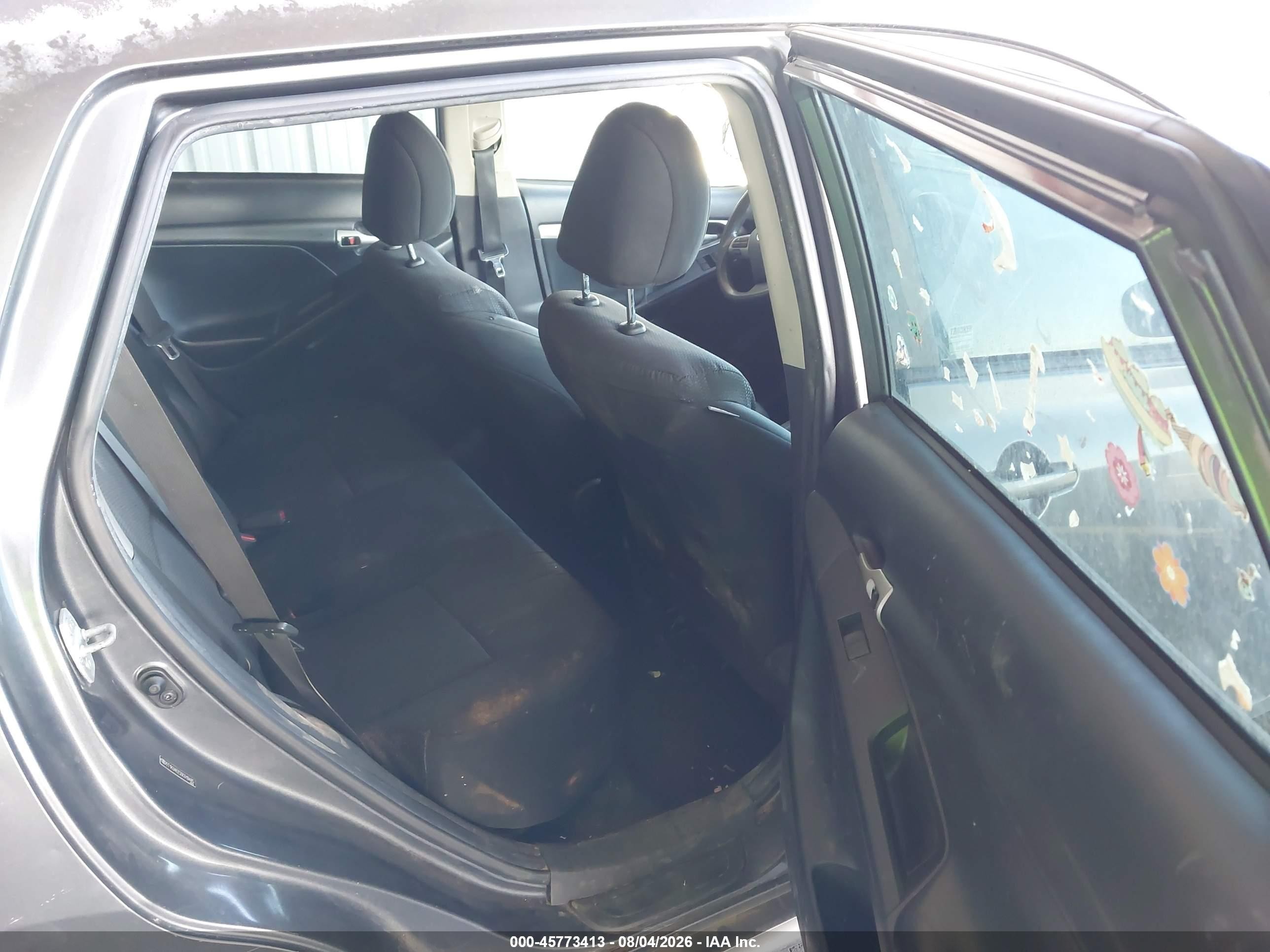 2013 Toyota Matrix L Серый vin: 2T1KU4EE5DC019485