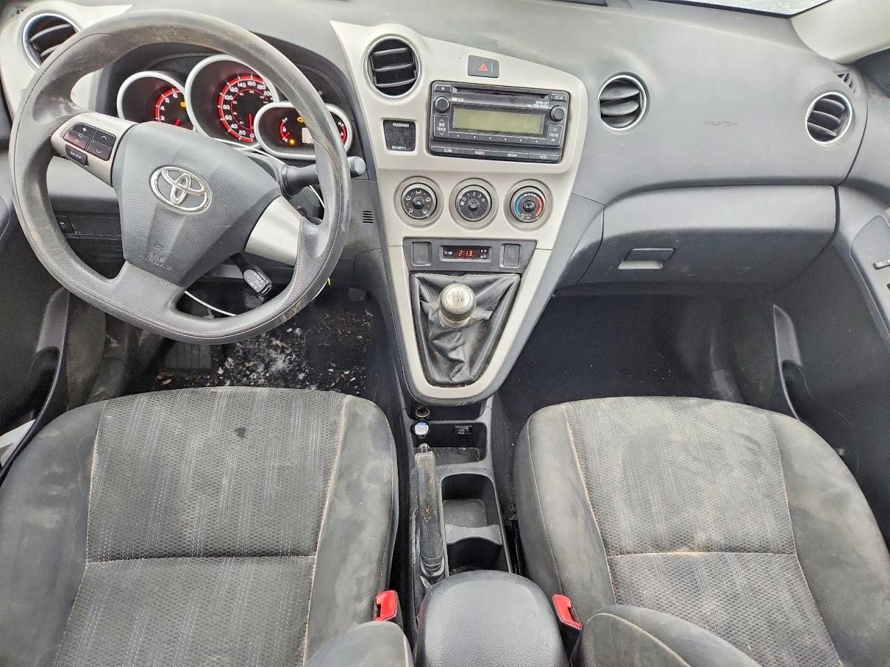 2013 Toyota Matrix Wagon Красный vin: 2T1KU4EE5DC032012
